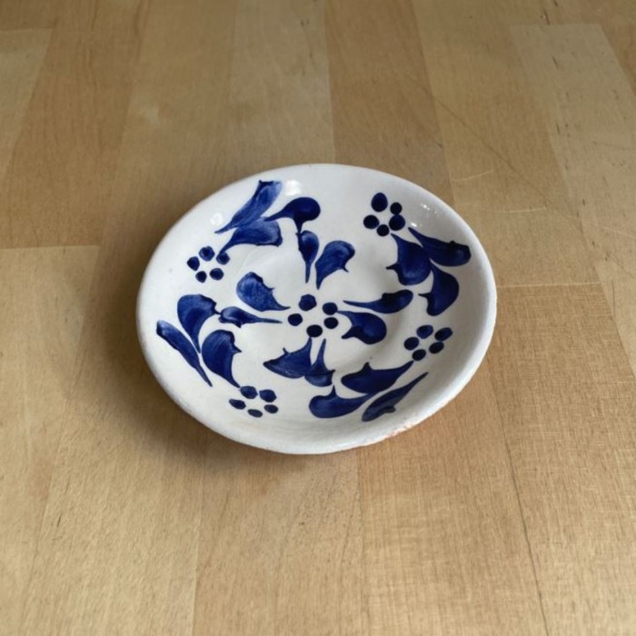 Achetez Assiettes en porcelaine fine Set 18 pièces pour 6 personnes - Fleur  bleue - Famille royale Sheffield ➤Modalyssa